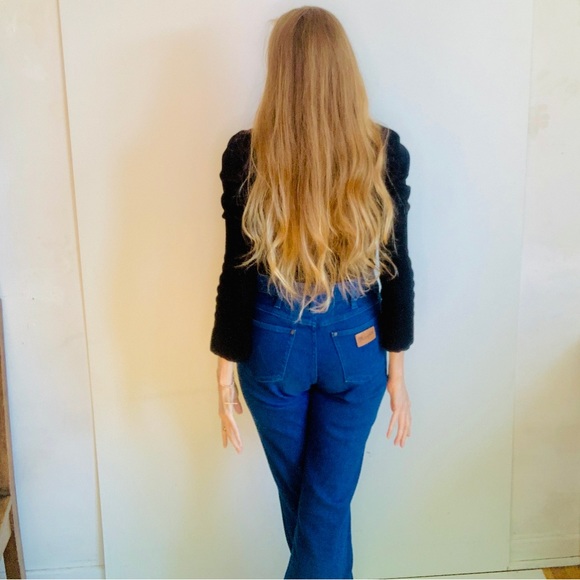 Killer VINTAGE WRANGLER BUTTON FLY BOOT CUT JEANS with SOME STRETCH 💙💙💙💙 - Picture 1 of 11